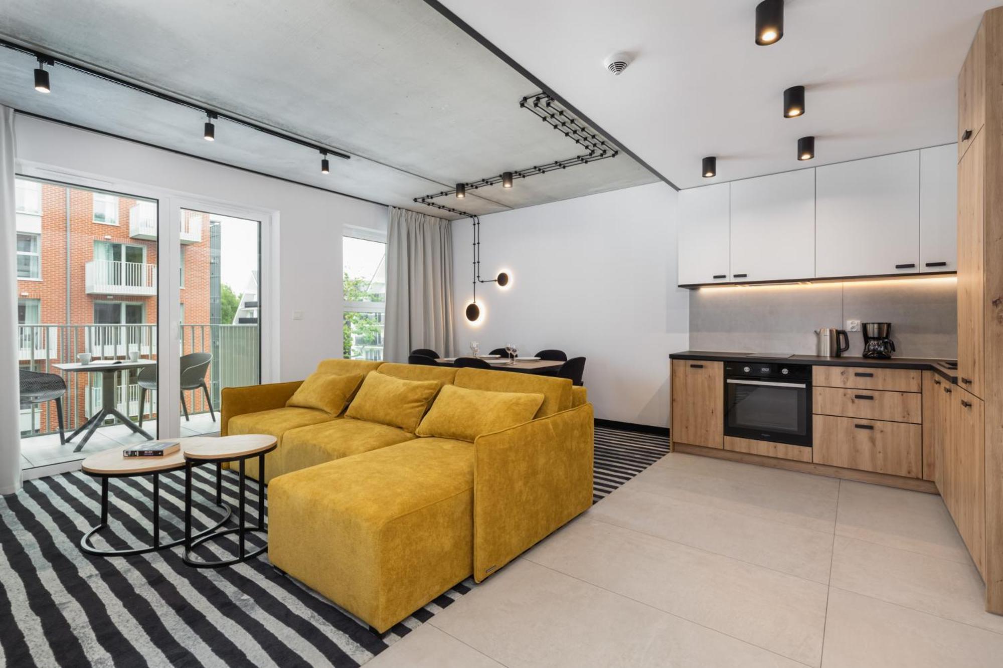 Port By Jantar Apartment *