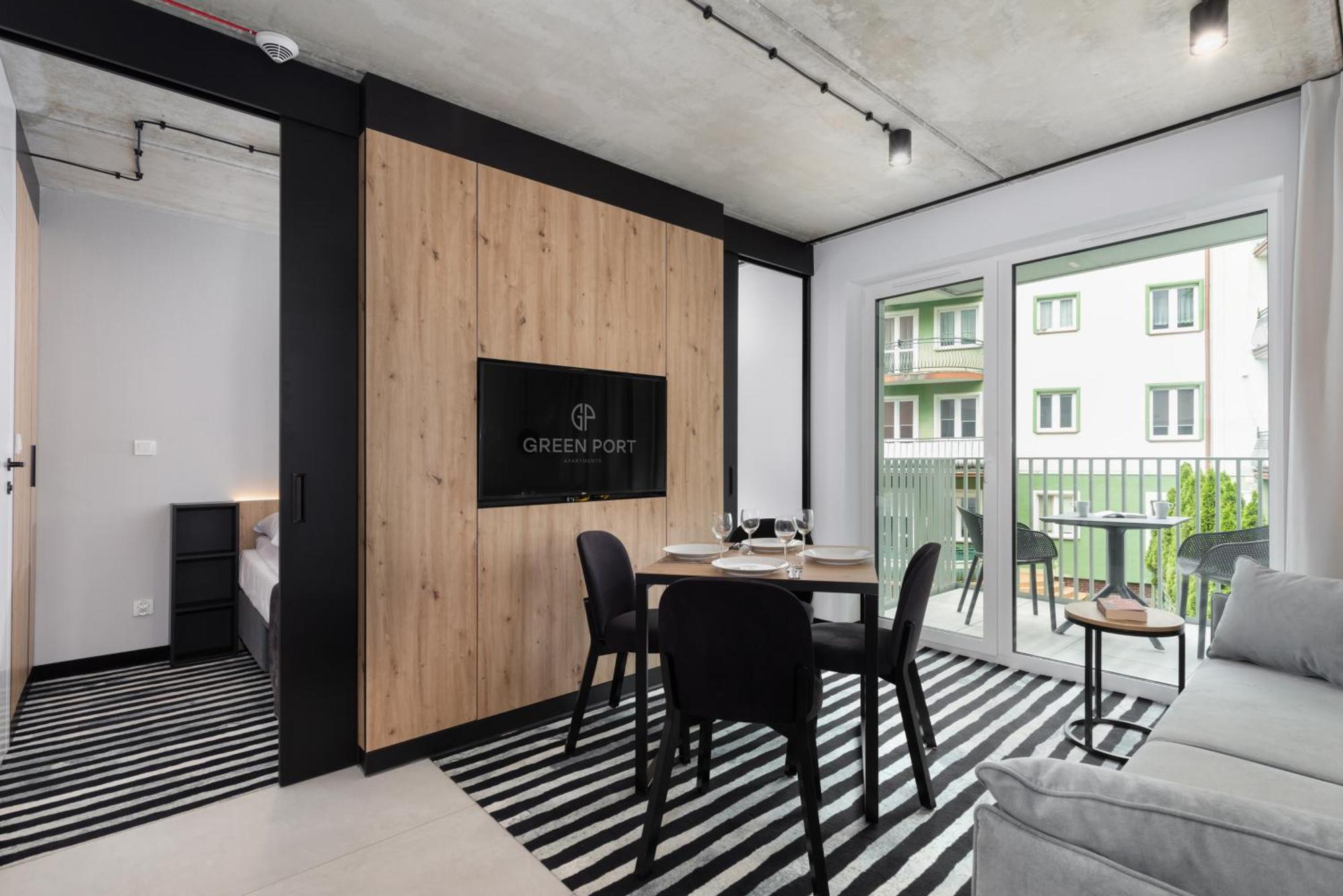 Port By Jantar Apartment